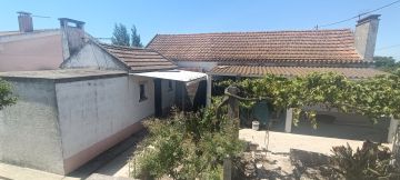 Roof Installation Professional - Home Improvements