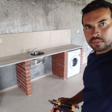 RENOVA CONSTRUÇÕES - Castelo Branco - Dachbau oder -austausch