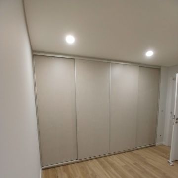 Design & Carpintaria Projeto de Espaços • Mobiliário por Medida - Lourinhã - Armários de Cozinha