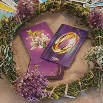 Luisadeharun - Faro - Astrology Reading