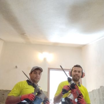 RENOVA CONSTRUÇÕES - Castelo Branco - Teppich verlegen