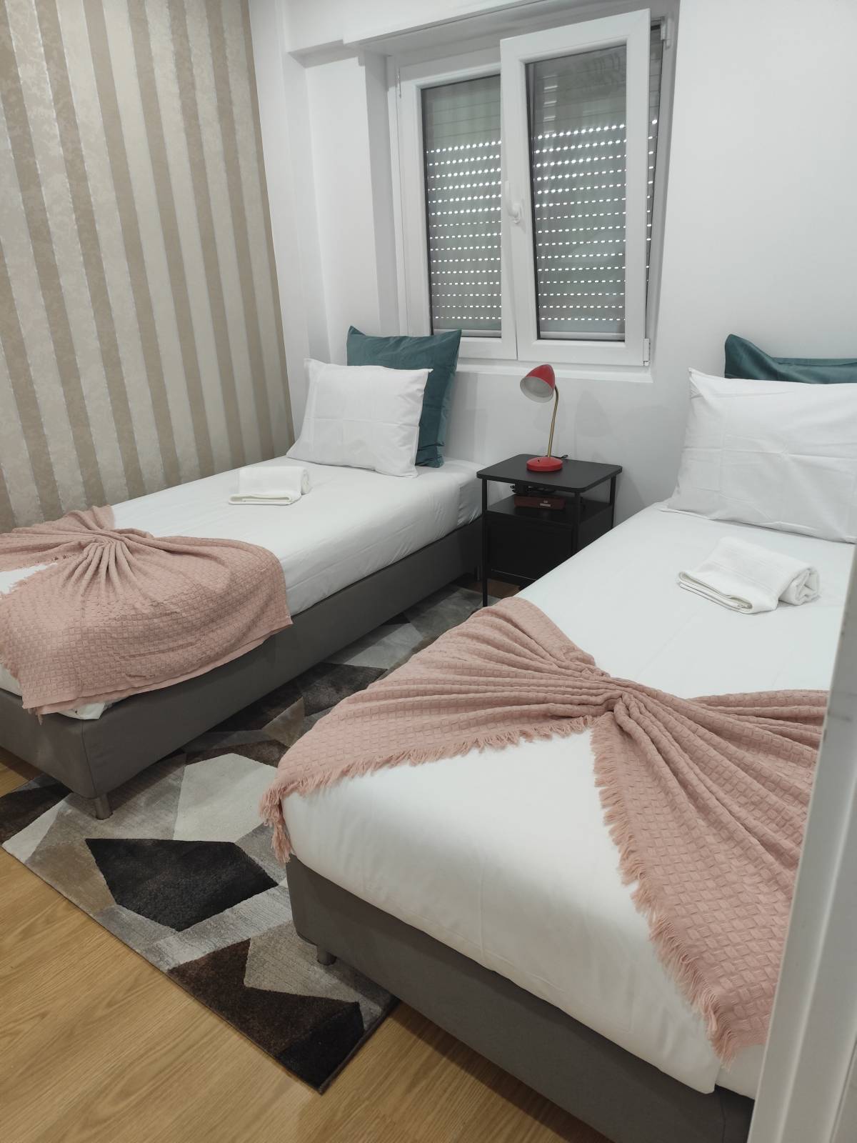 Mania das limpezas - Seixal - Upholstery and Furniture Cleaning
