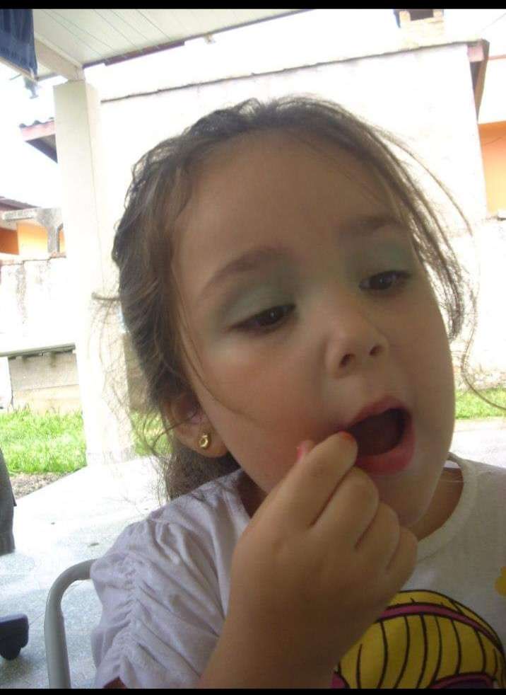 Aly - Portimão - Babysitting
