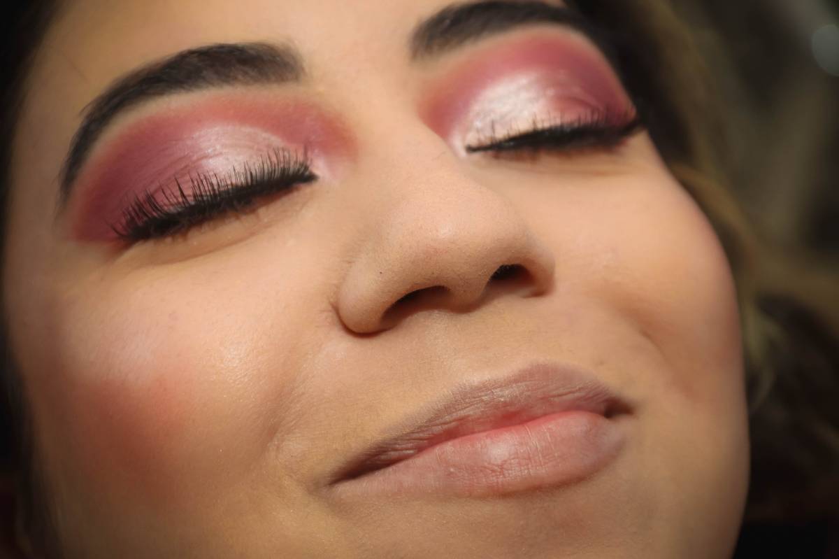 Helkia Borges - Almada - Hairdressers and Makeup Artists