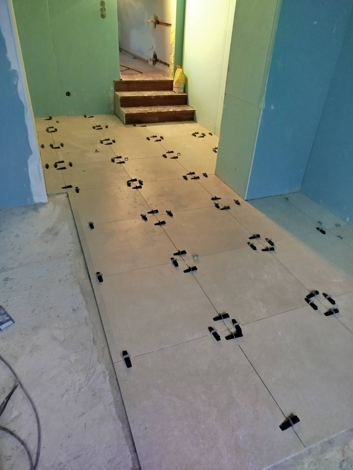 Névoa Sólida Construção - Valongo - Instalación de escaleras