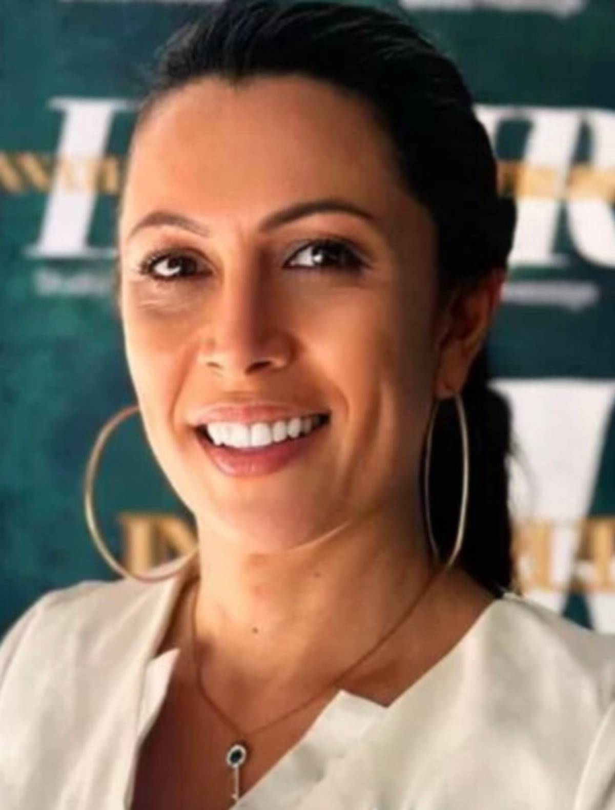 Samira Ibrahin - Amadora - Cata de vinos y enoturismo