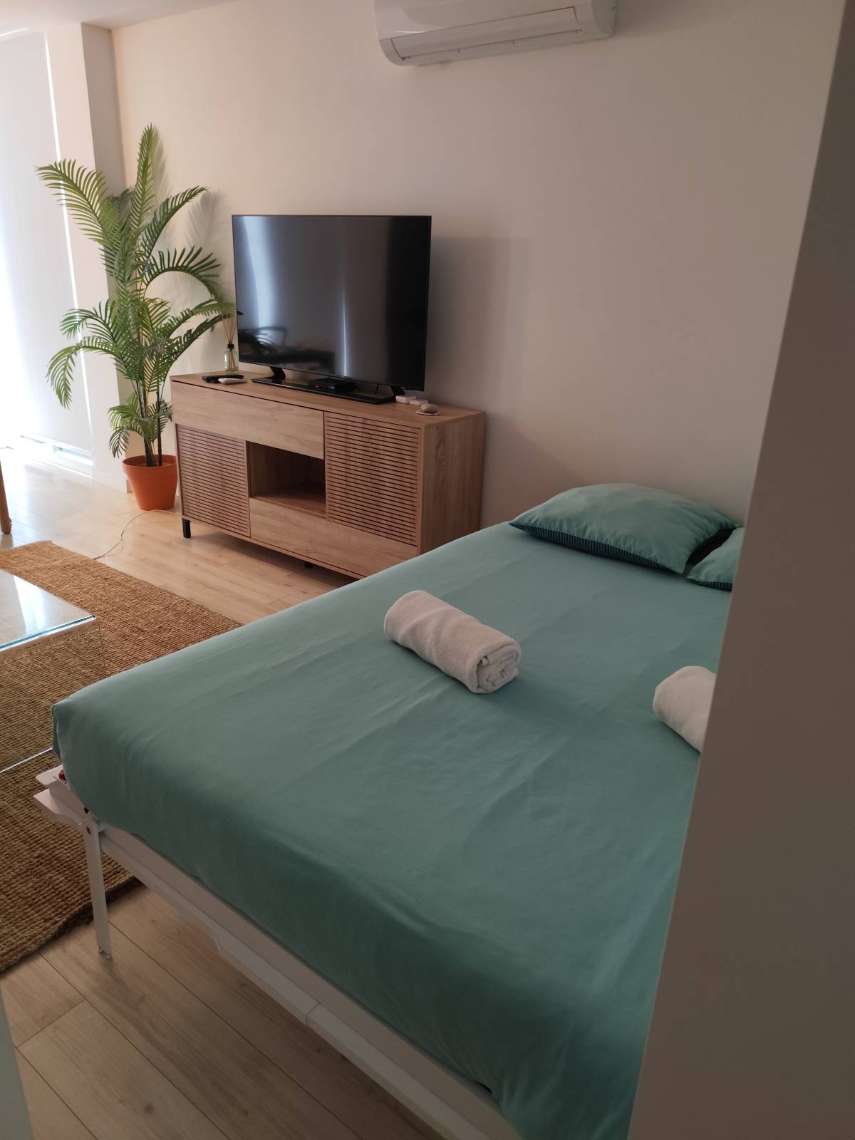 Mania das limpezas - Seixal - Domestic Work