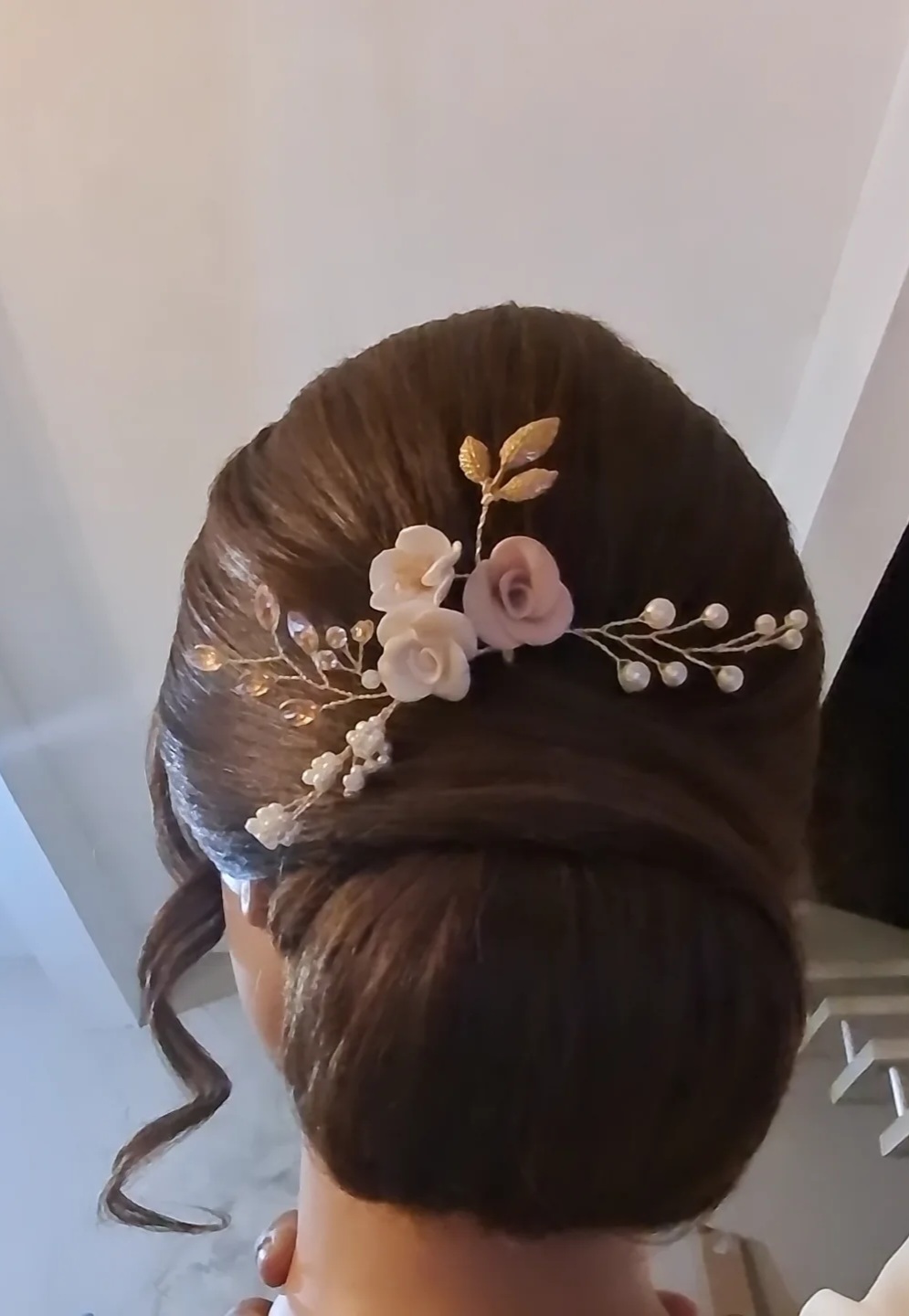 Helkia Borges - Almada - Hairdressers and Makeup Artists