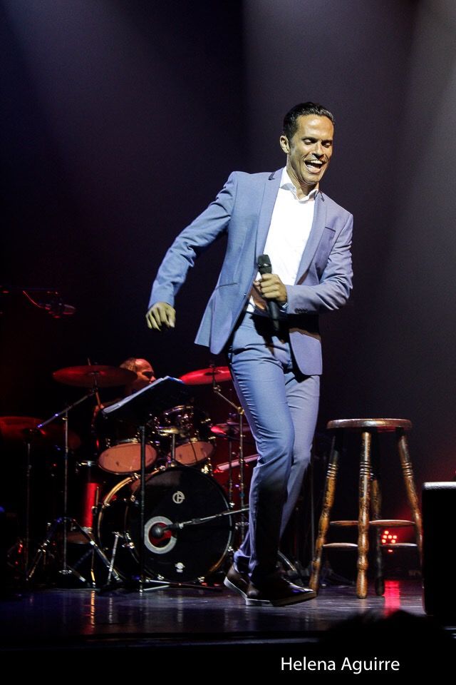 Rodrigo Almeida - Oeiras - Singers