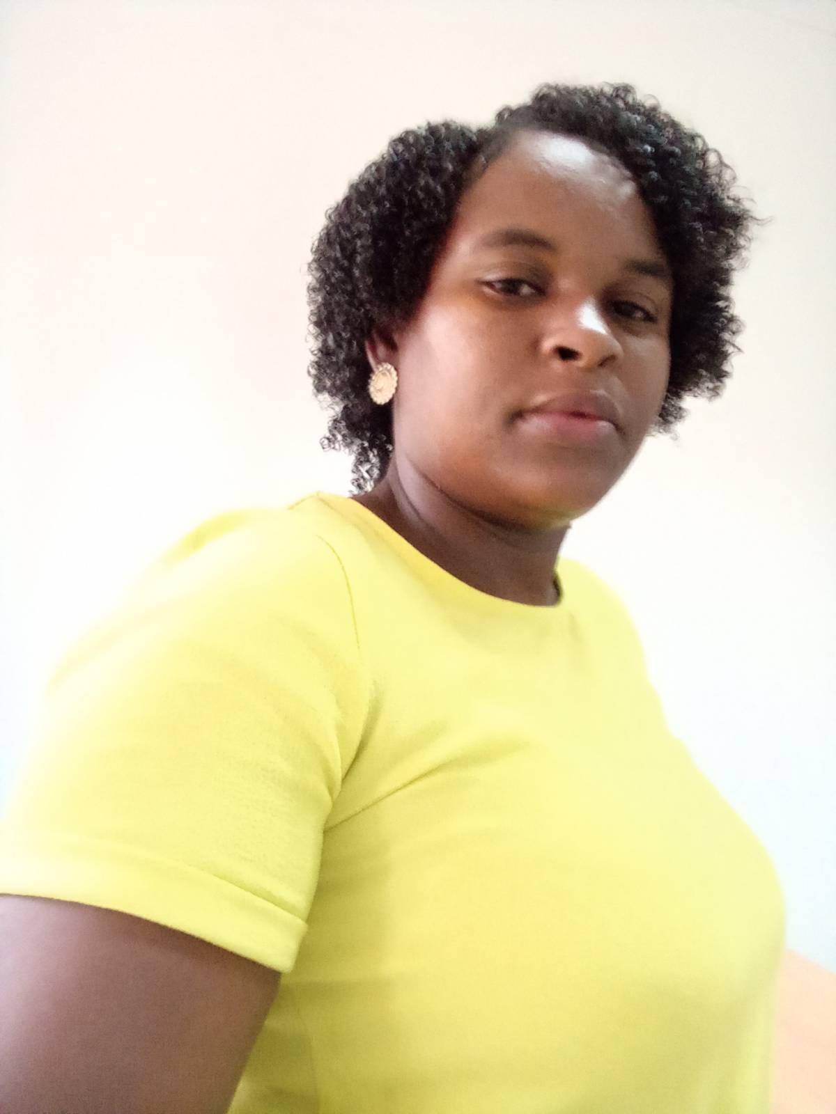 Eunice Moreno - Amadora - Deep or Spring Cleaning