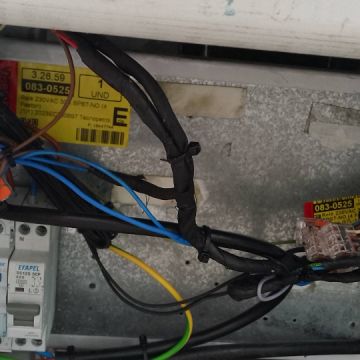 Maximiliano Teardi - Odivelas - Electrical and Wiring Issues