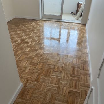 Marcio Tazi - Porto - Instalación, reparación o eliminación de revestimientos