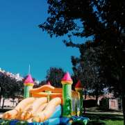 Happy Colour - Insufláveis Aveiro - Ílhavo - Aluguer de Casa-trampolim