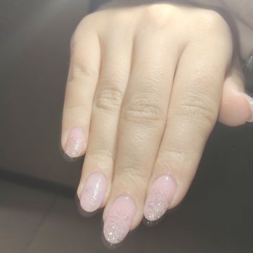 Filipa esteticista e maquilhadora - Valongo - Manicure e Pedicure (para Mulheres)
