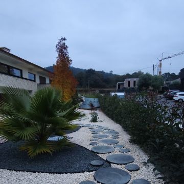 Duarte Sousa - Vila Verde - Enlèvement d'arbustes