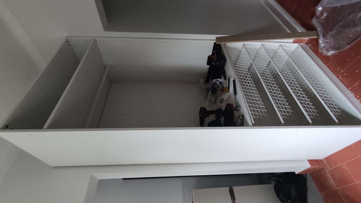 Lucas Silva - Amadora - Window Blinds Cleaning