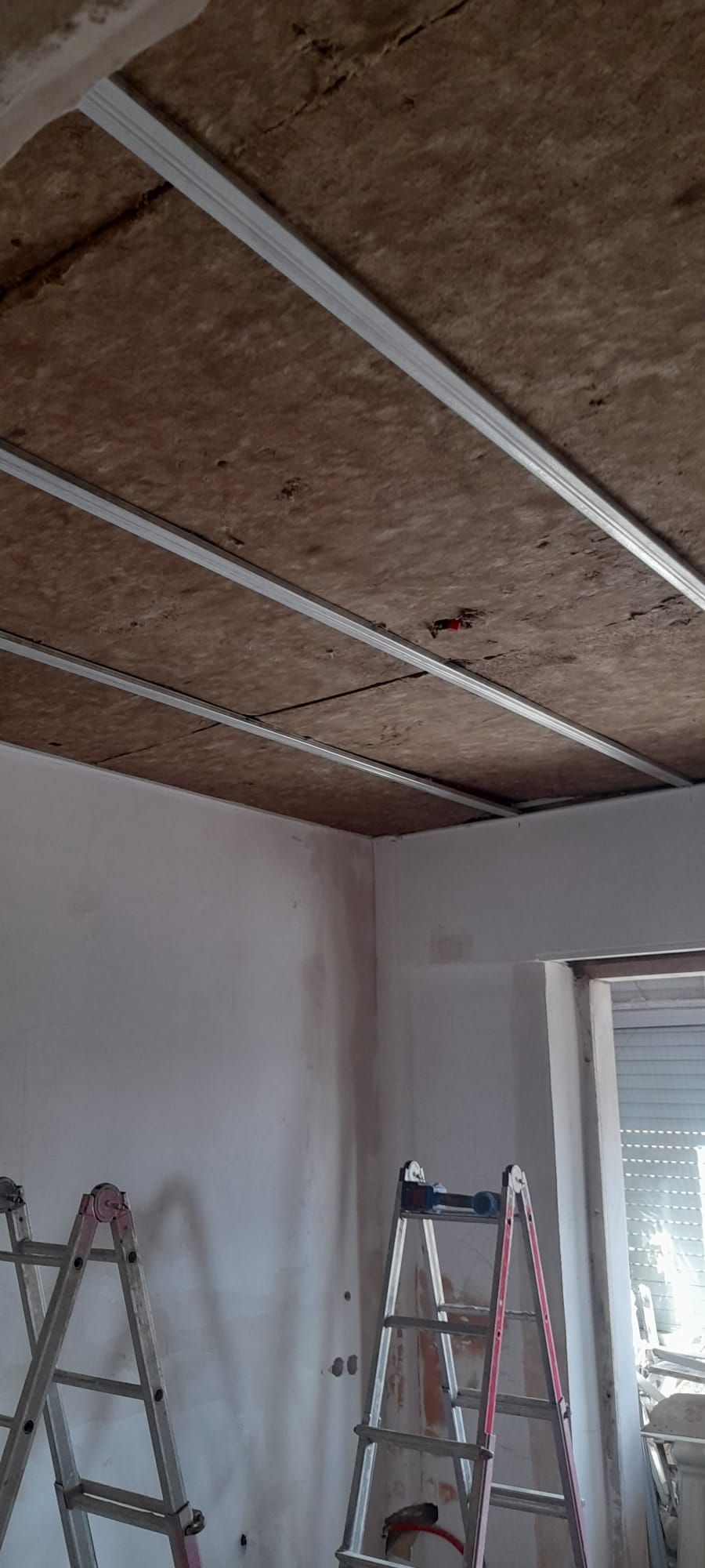 Hogar renovado - Odivelas - Instalación de lámparas