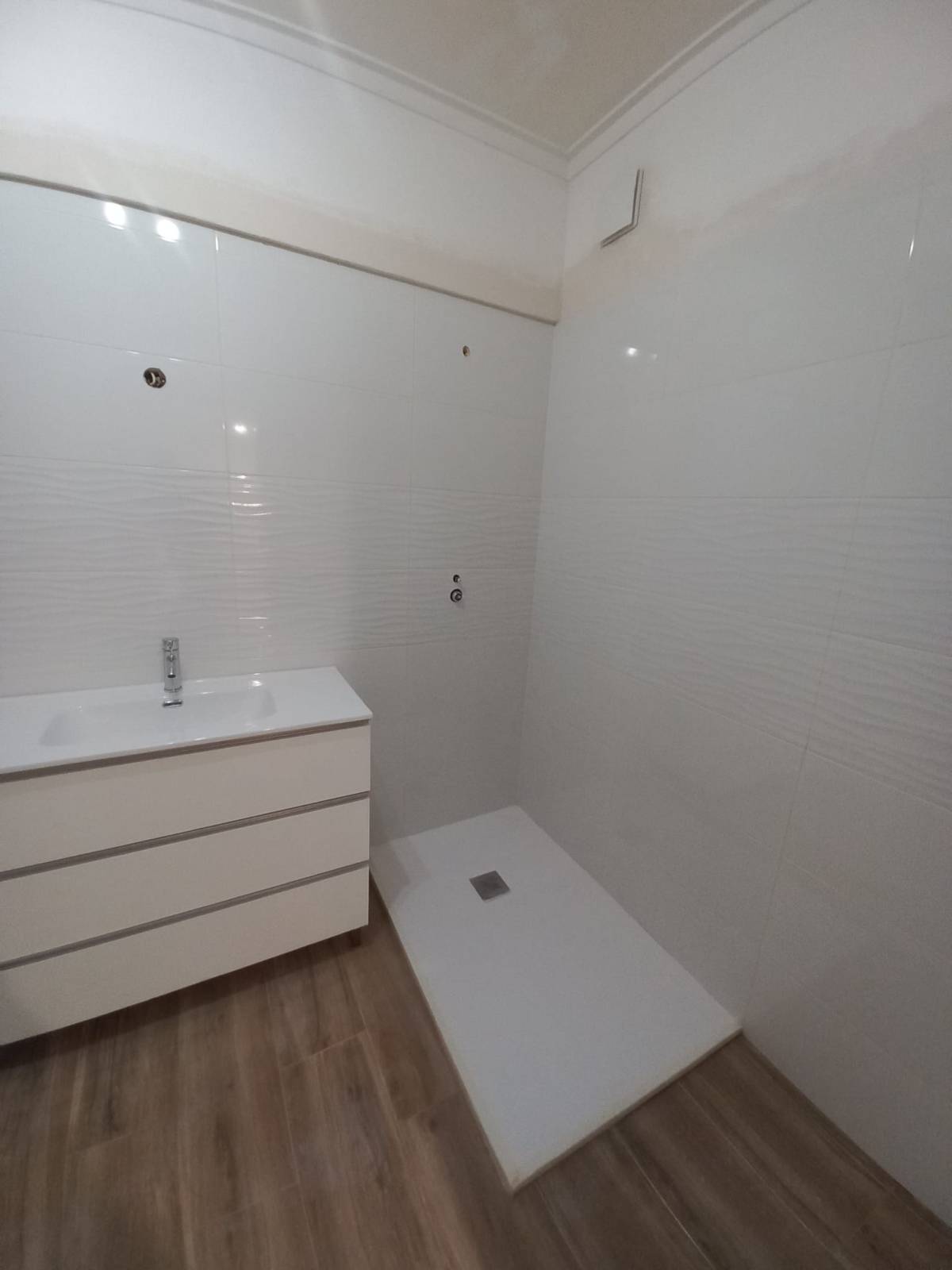 Hogar renovado - Odivelas - Revestimientos de madera