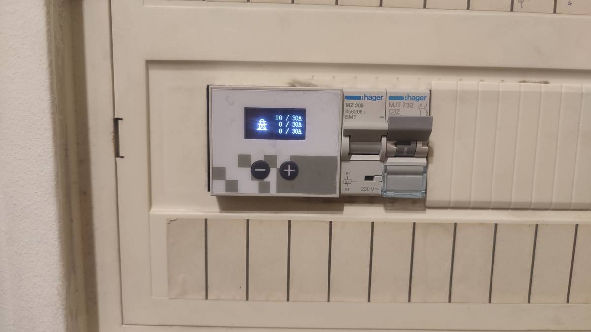 Intensional - Instalações Elétricas e Manutenção - Matosinhos - Instalação de Lâmpada