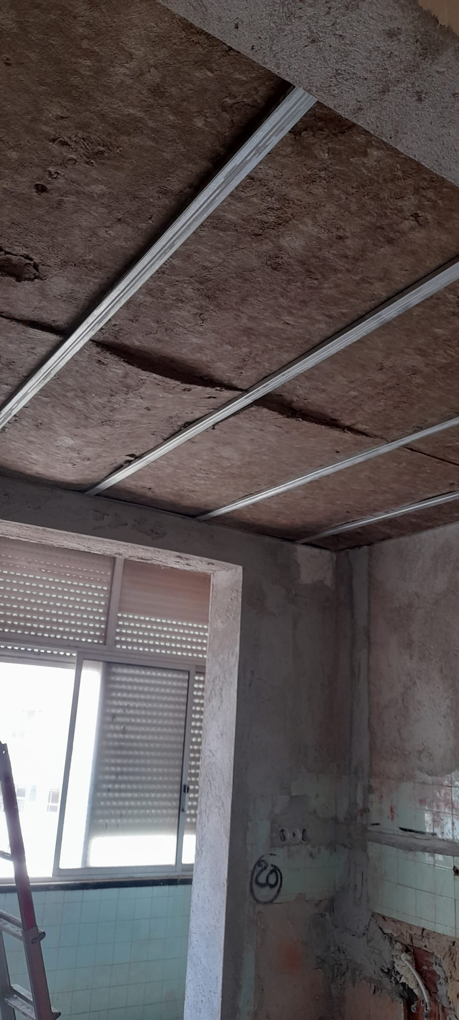 Hogar renovado - Odivelas - Tejados