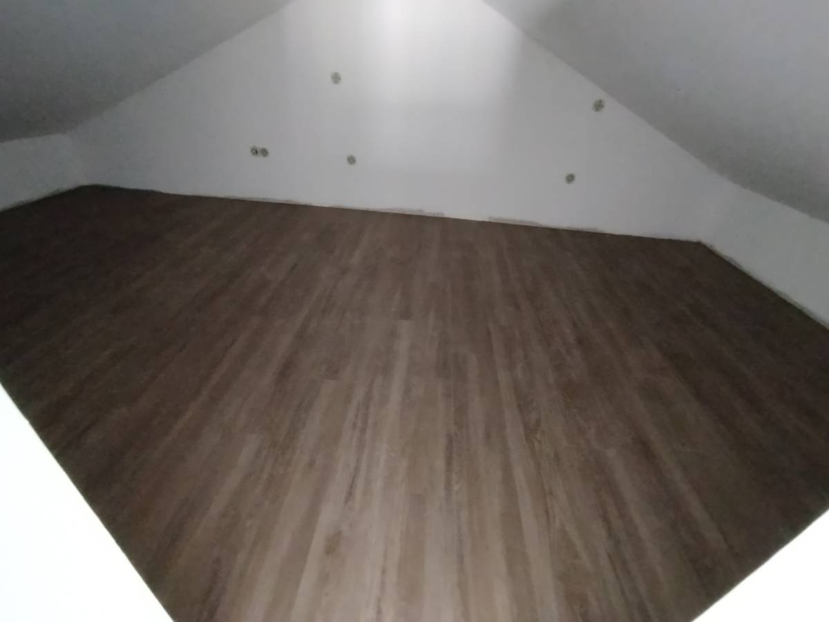Frank Carvalho - Esposende - Instalación de suelos de hormigón