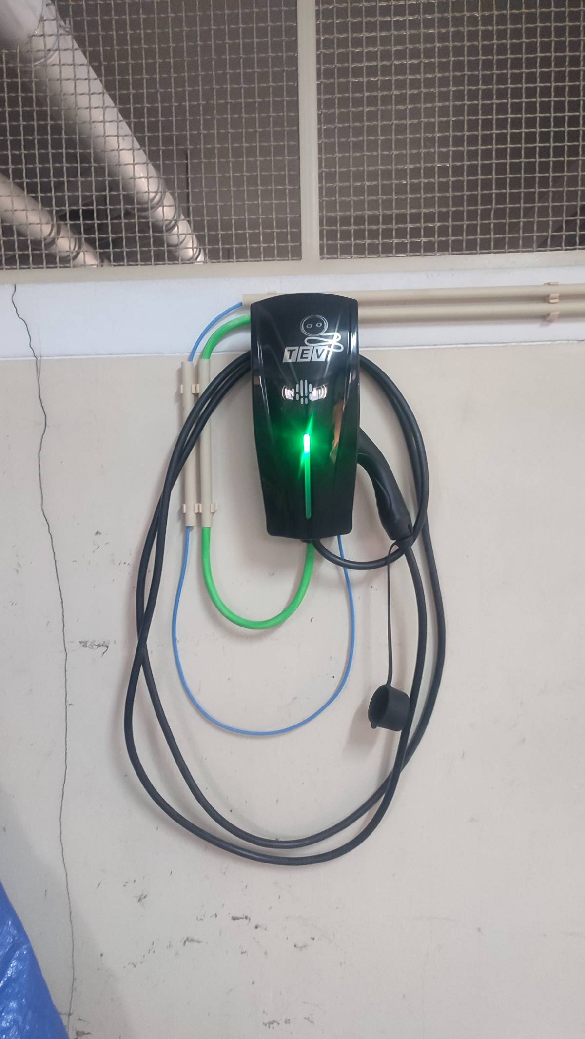 Intensional - Instalações Elétricas e Manutenção - Matosinhos - Instalação de Ventoinha