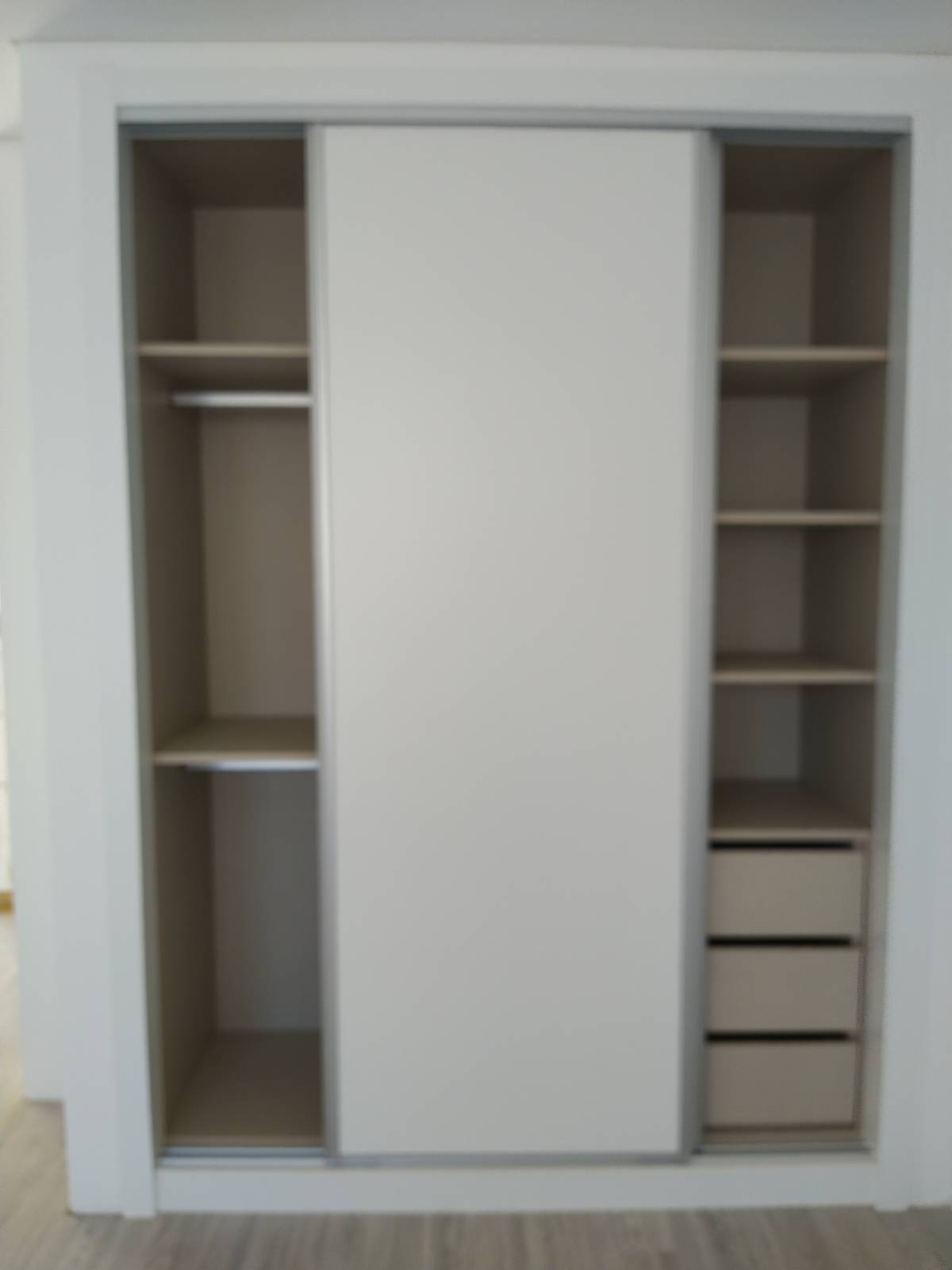 Carpintaria NMP MÓVEIS,LDA - Seixal - Dachausbau