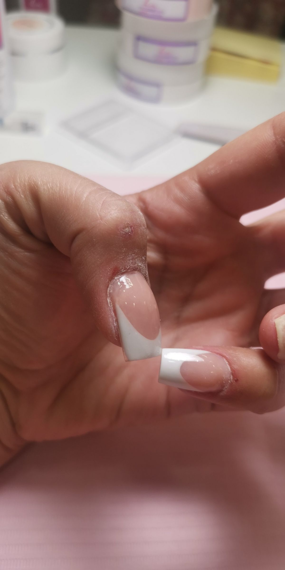 Unhavaidosa. Pt - Vila Nova de Gaia - Manicure and pedicure (for women)