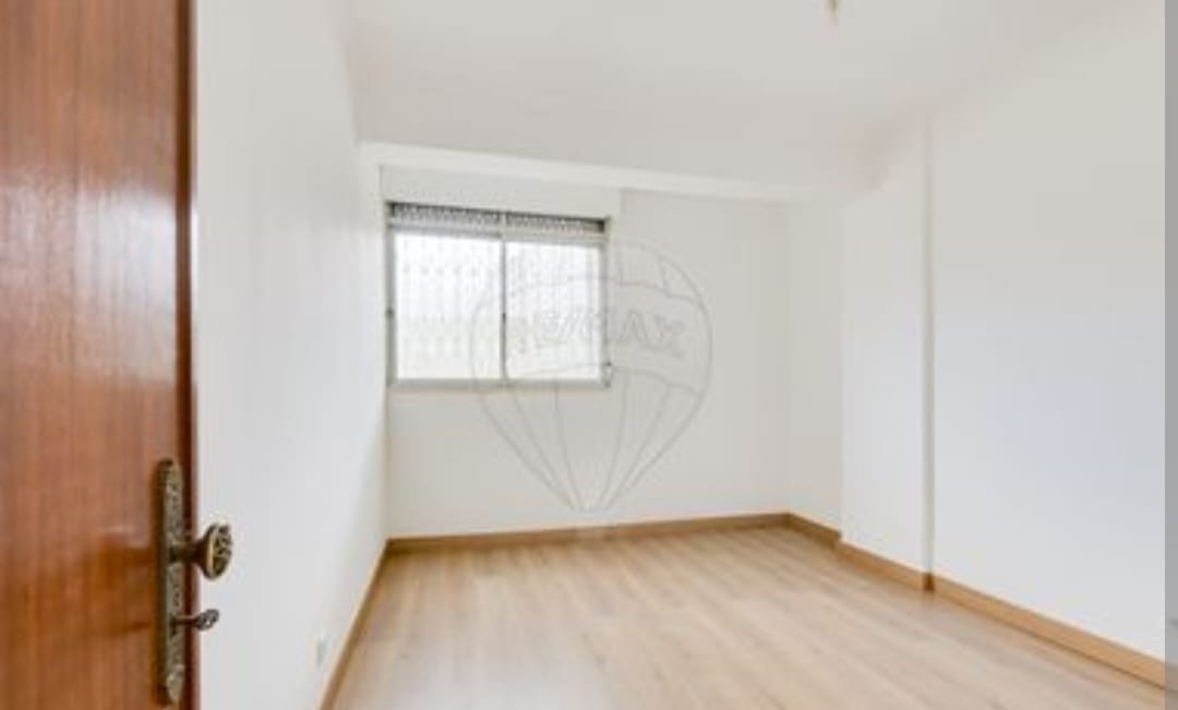 Hogar renovado - Odivelas - Instalación, reparación o eliminación de revestimientos
