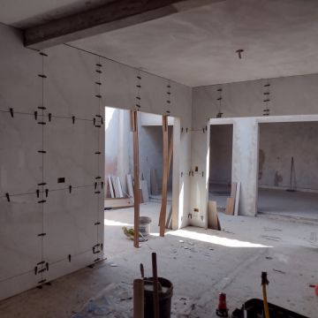 Sou especialista em ladrilhos em geral a mais de 15 anos no ramo, acabamentos de primeira - Torres Novas - Bathroom Tiling