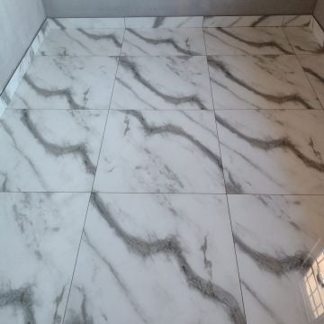 Sou especialista em ladrilhos em geral a mais de 15 anos no ramo, acabamentos de primeira - Torres Novas - Interior Wall Addition