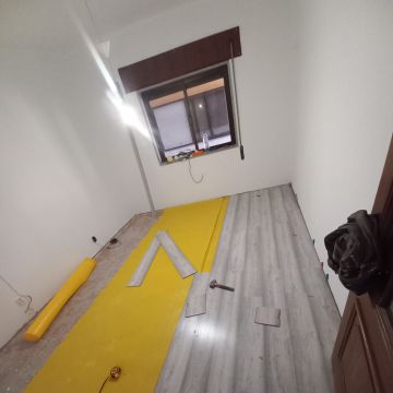 Hogar renovado - Odivelas - Instalación de interruptores y enchufes
