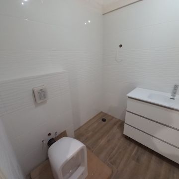 Hogar renovado - Odivelas - Pintar puertas