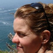 ISA SEQUEIRA - Lagos - Sculpting Lessons