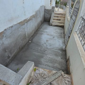 Denis Cretu Obras e Remodelações - Portimão - Ventilator montieren