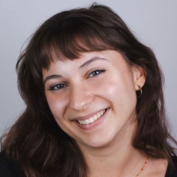 Inês Ribeiro - Sesimbra - Singing Lessons