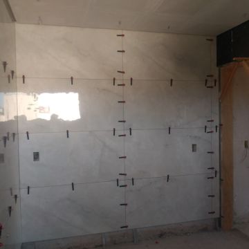 Sou especialista em ladrilhos em geral a mais de 15 anos no ramo, acabamentos de primeira - Torres Novas - Balcony Remodel