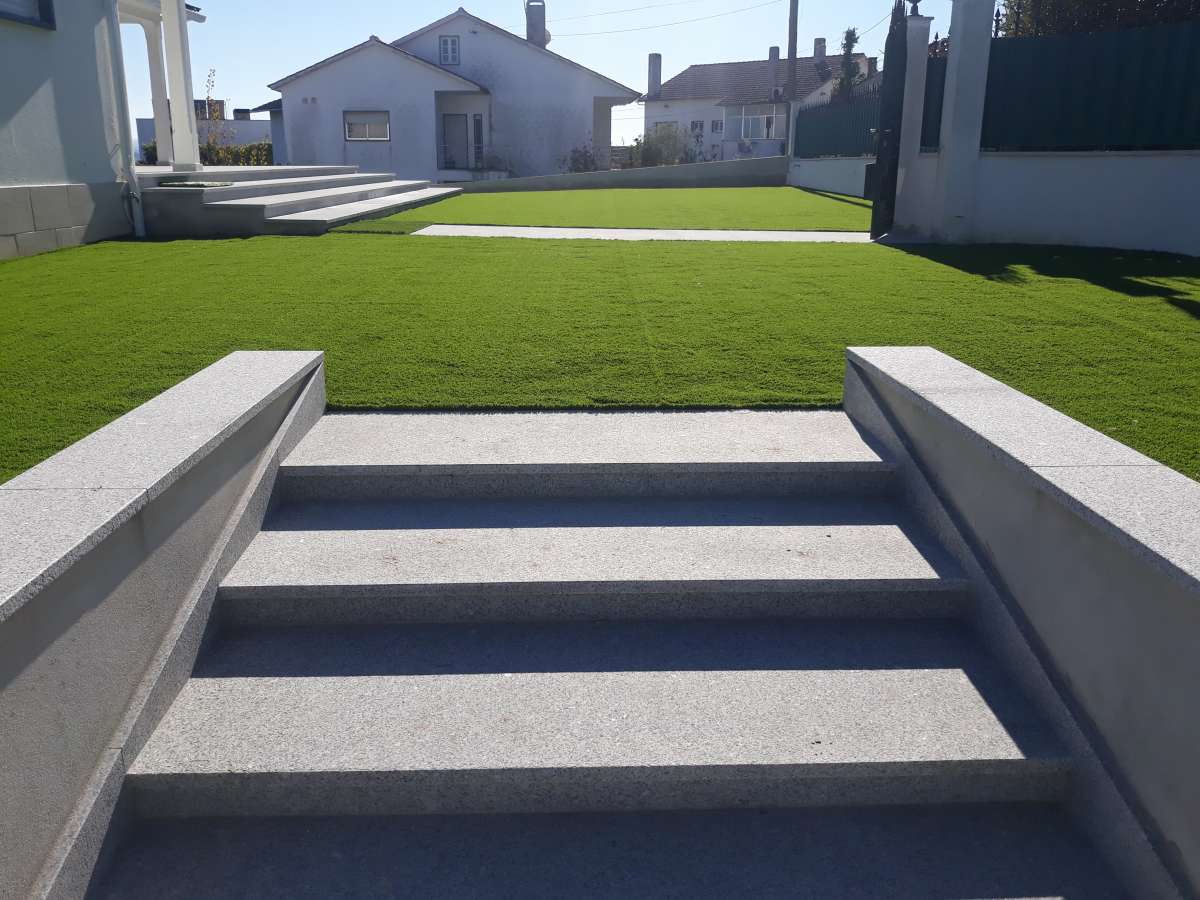 Sa garden - Pombal - Rasenpflege - Kompletter Rundum-Service