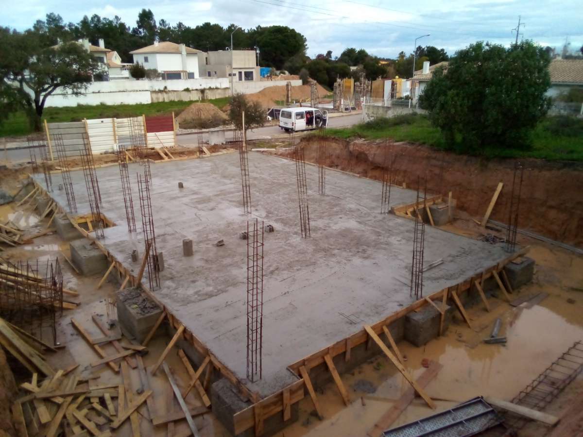 B&S Construção Civil - Setúbal - Soldadura