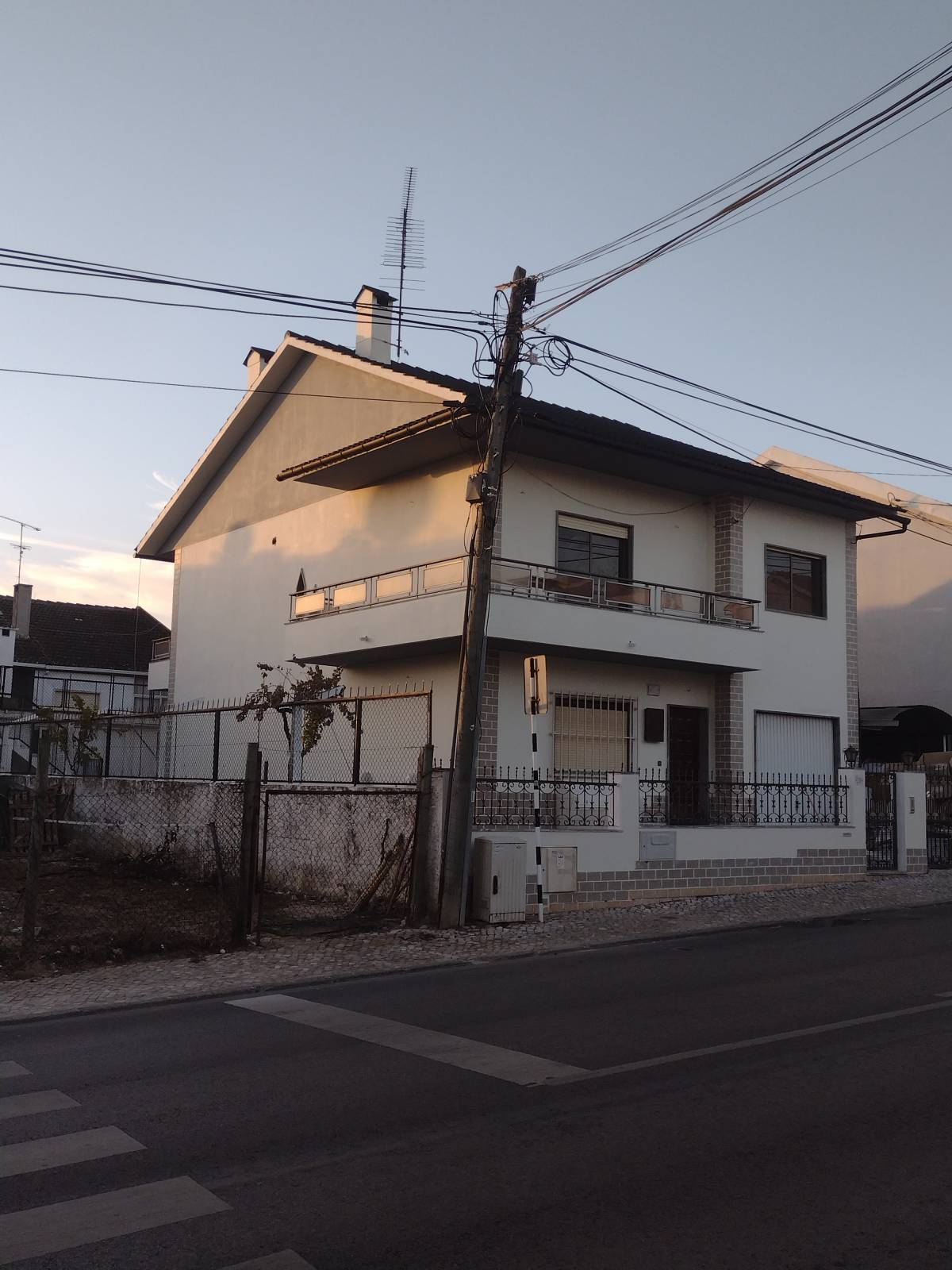 Madson negão - Odivelas - Remodelação de Quarto