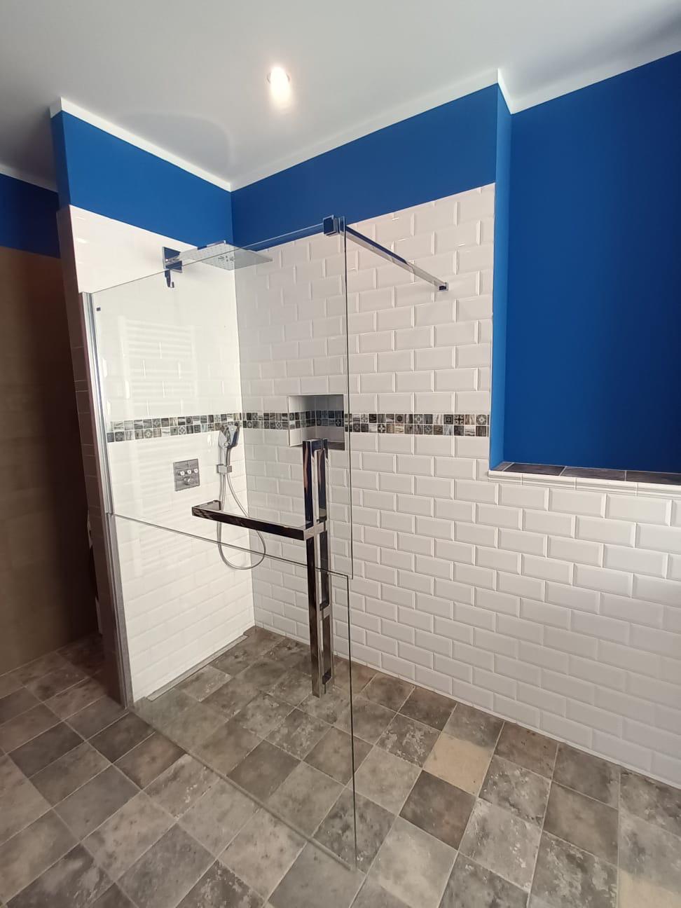Nunes Canalizações - Portimão - Installation de lavabo et robinet