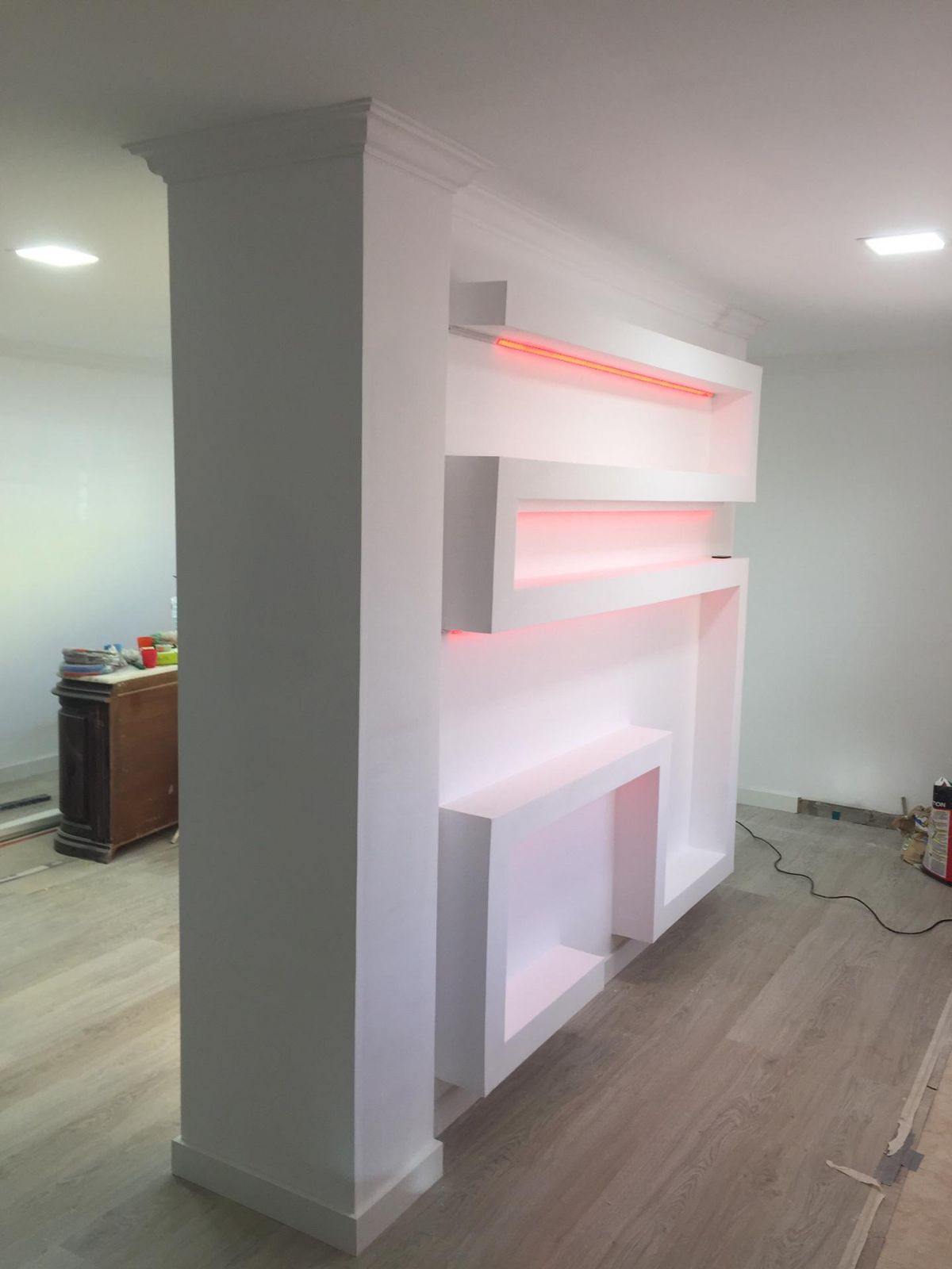 Ladislau Ferreira Dutra - Lisboa - Siding Installation, Repair, or Removal