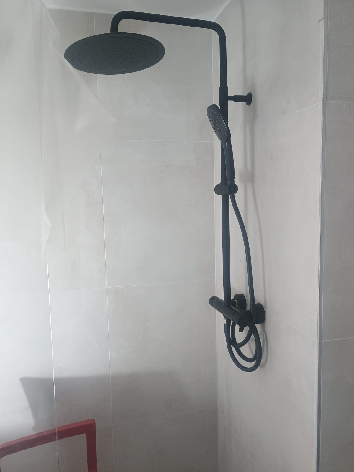 WORKER CONSTRUCTION - Amadora - Sink and Faucet Repair