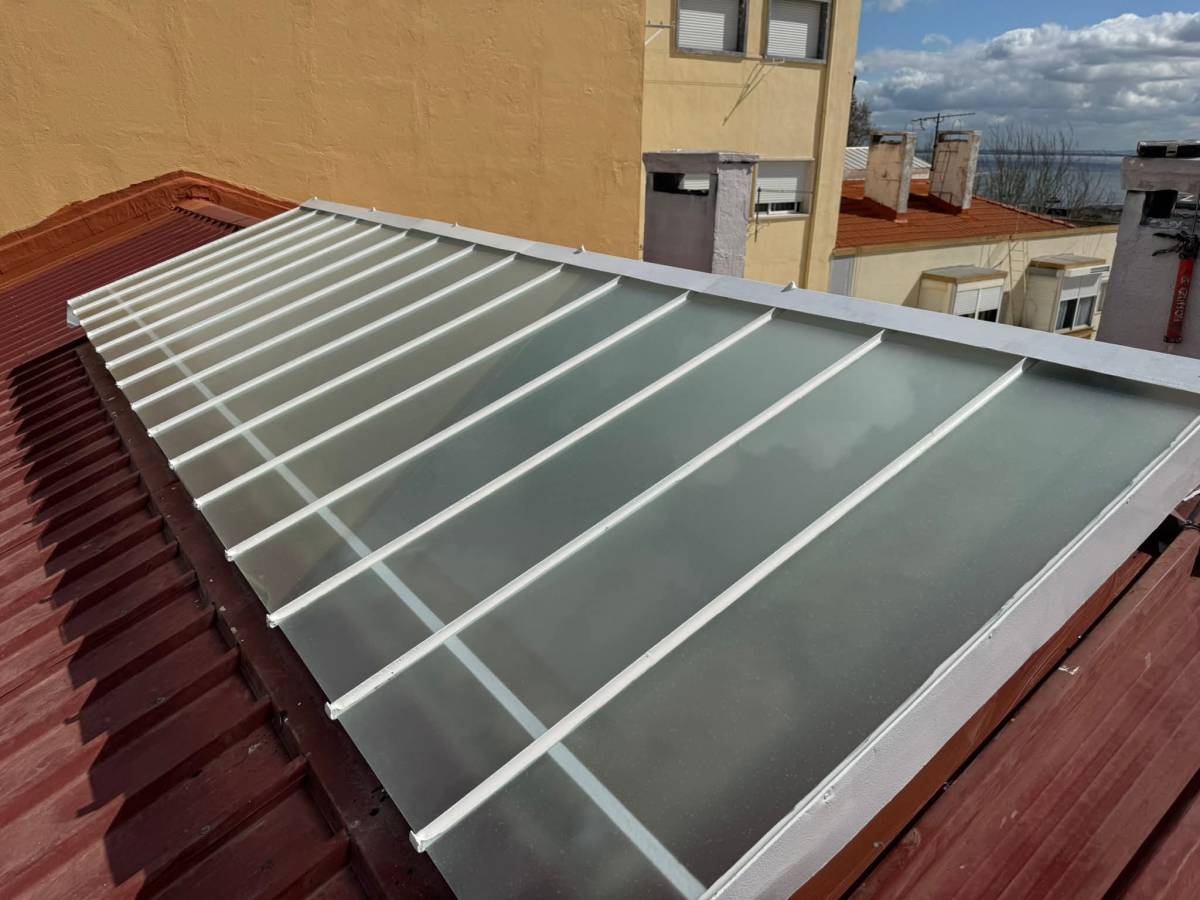 Remodelar Sonhos - Moita - Dachreinigung