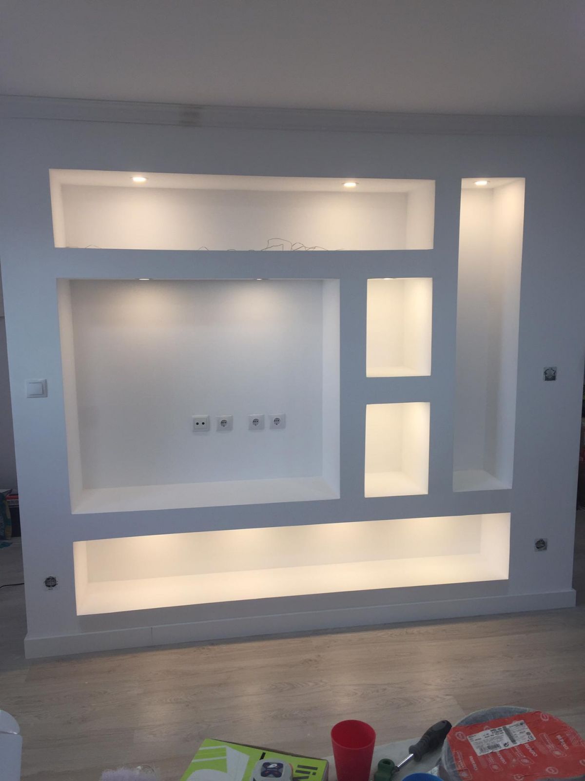 Ladislau Ferreira Dutra - Lisboa - Hardwood Floor Installation