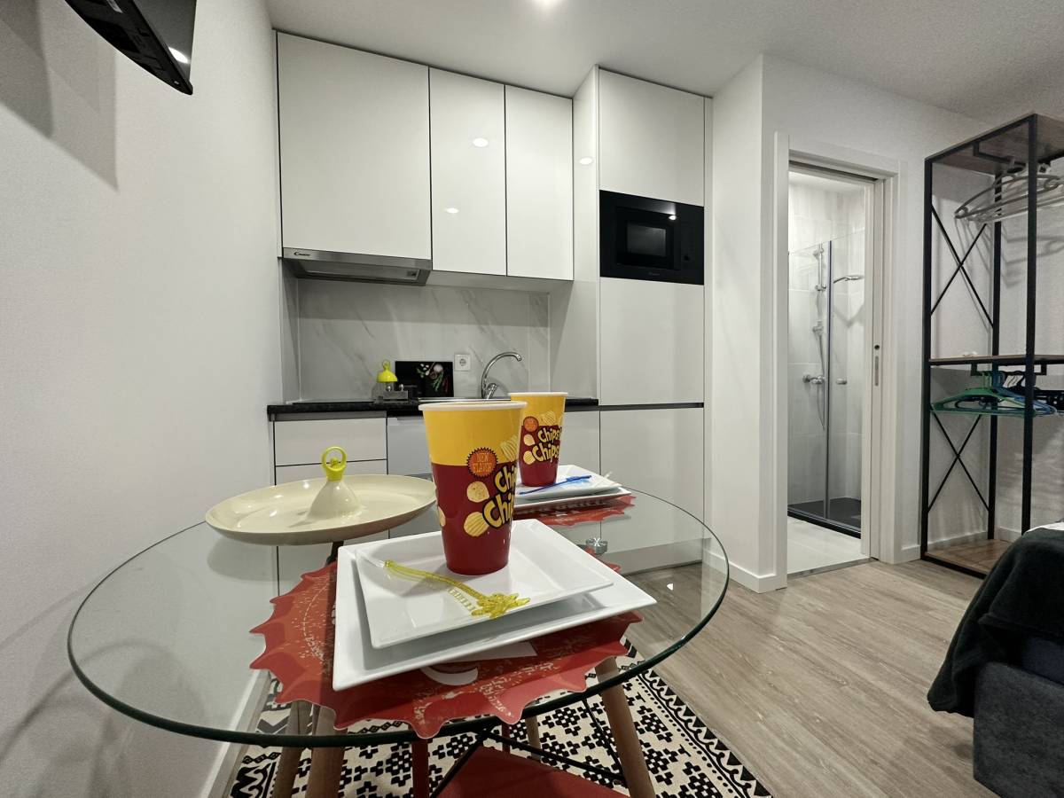 GHC PROPERTIES - Coimbra - Instalação de Alcatifa