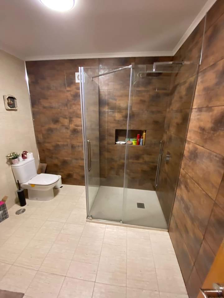 Remodelar Sonhos - Moita - Renovierungsarbeiten