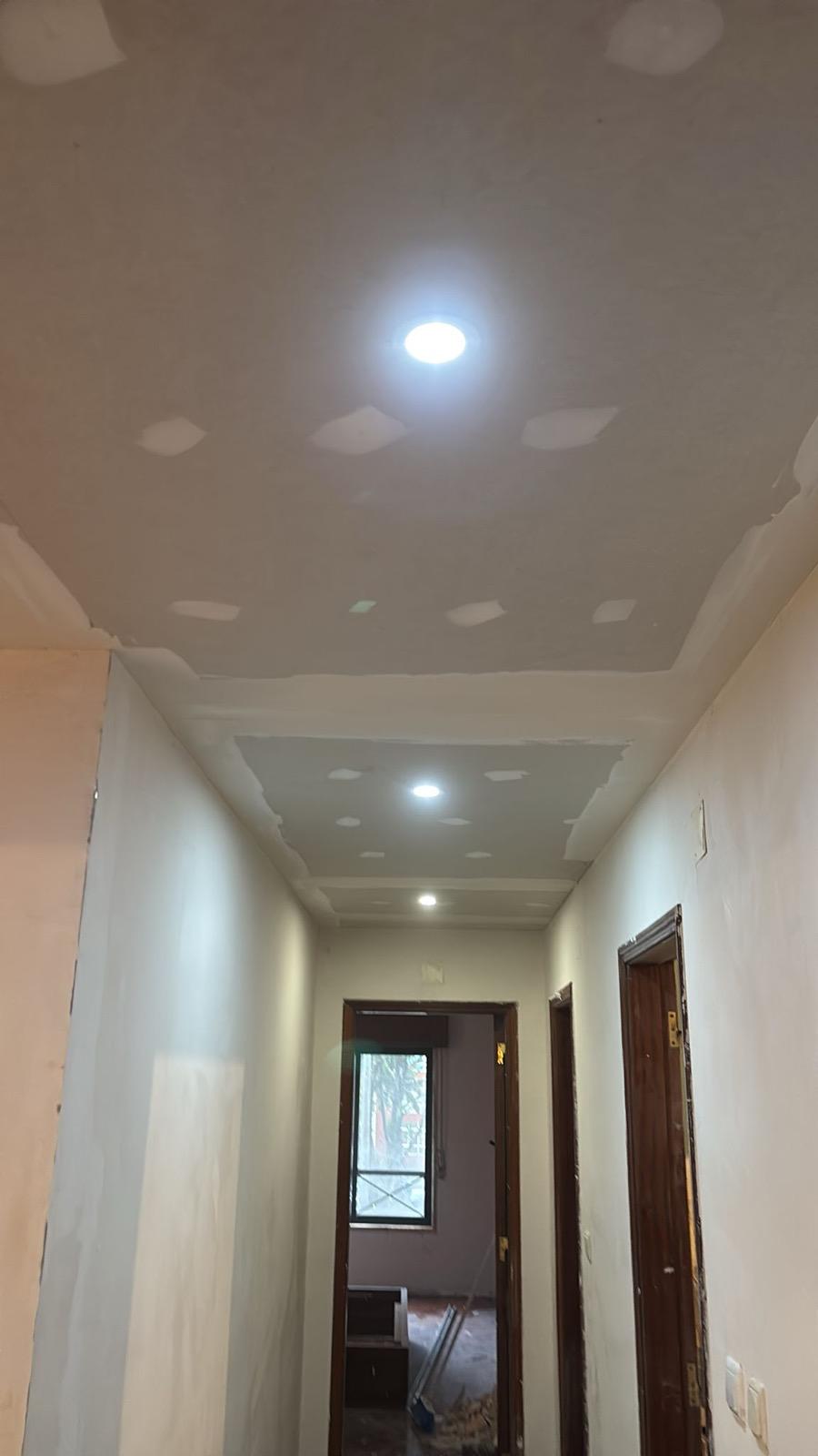 WORKER CONSTRUCTION - Amadora - Wiring