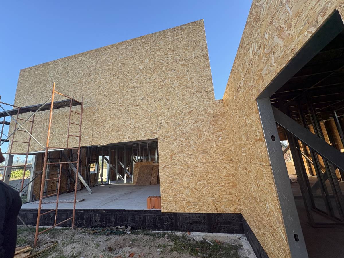 Jl construções - Ílhavo - Stone or Tile Flooring Installation