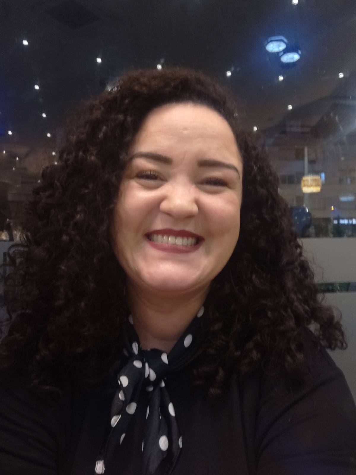 Vanessa Tagliari - Lisboa - Administrative Support